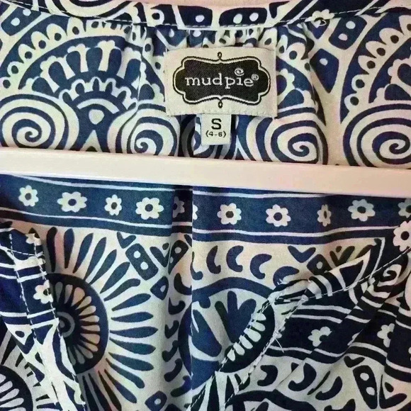 Mud Pie Oversize Peasant Blouse Top White Tribal Circle Print Size S - Picture 2 of 8